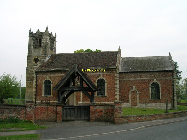 Photo 6"x4" St Helen's Church, Thorganby Thorganby\/SE6941 c2011
