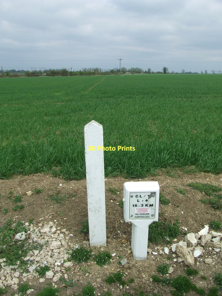 Photo 6"x4" Pipeline Crossing Ward Green\/TM0463 c2011