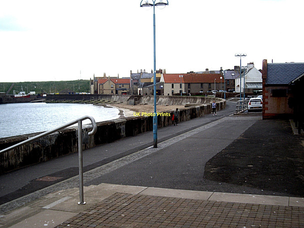 Photo 6"x4" The Esplanade, Eyemouth Eyemouth c2011
