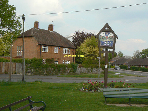 Photo 6"x4" Thorpe Acre village sign Loughborough c2011