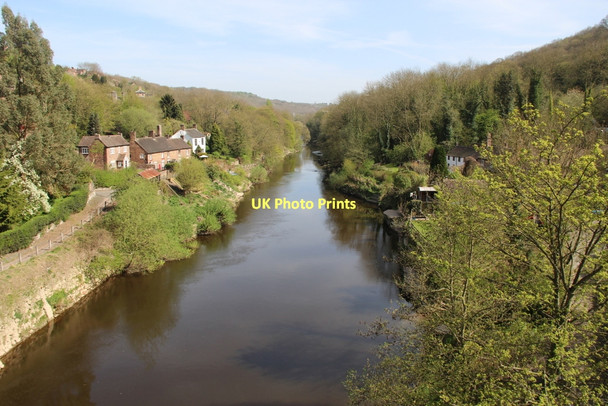 Photo 6"x4" River Severn at Ironbridge, Shropshire Ironbridge c2011