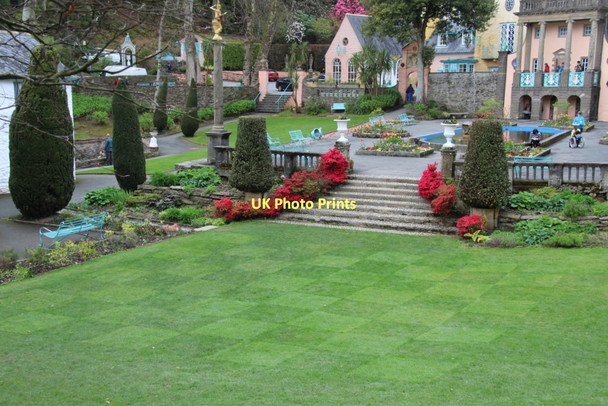 Photo 6"x4" Garden, Portmeirion Porthmadog c2011