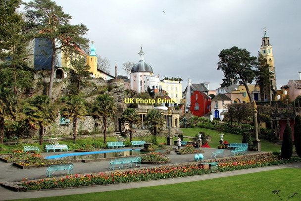 Photo 6"x4" Main Garden, Portmeirion Porthmadog c2011