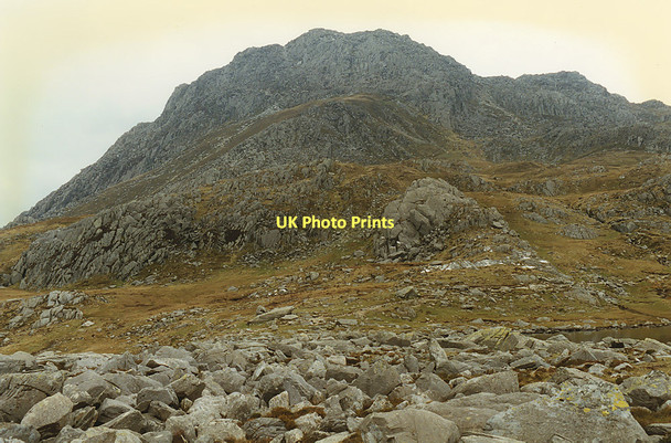 Photo 6"x4" West side of Tryfan, from Llyn Bochlwyd Llyn Bochlwyd c1996