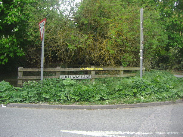 Photo 6"x4" Corner of Holloway Lane, Chesham Amersham c2011