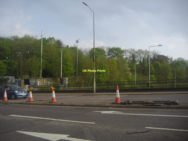 Photo 6"x4" Rickmansworth Road bridge over the M25 Chorleywood c2011