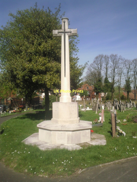Photo 6"x4" War memorial in Charlton Cemetery Woolwich c2011