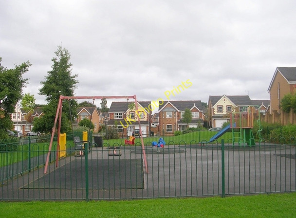 Photo 6"x4" Playground - Hopefield Way Bradford\/SE1632 c2009