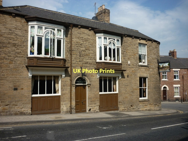 Photo 6"x4" The Colpitts Hotel, a Sam Smith's pub in Durham Durham c2011