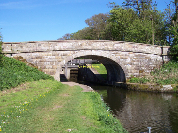 Photo 6"x4" 2nd lock bridge on Lancaster Canal (Glasson Branch) Conder Green c2011