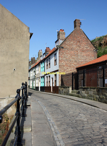 Photo 6"x4" Henrietta Street Whitby\/NZ8910 c2011