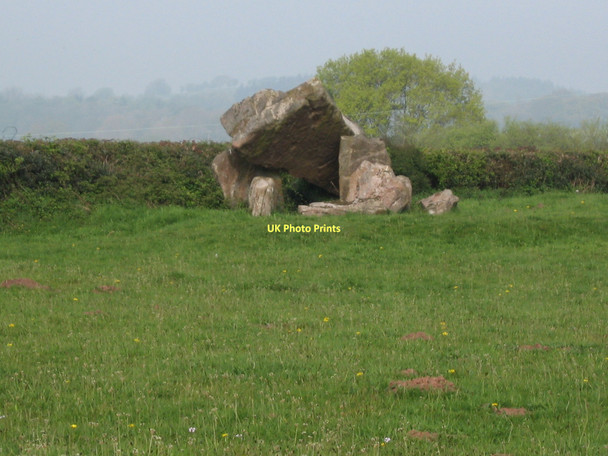 Photo 6"x4" Burial Chamber, Gaerllwyd Gaerllwydd c2011