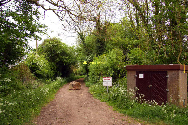 Photo 6"x4" Block on the bridleway Marsh Baldon c2011