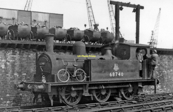 Photo 6"x4" Ex-North Eastern 0-6-0T at Middlesbrough Locomotive Depot Middlesbrough c1954