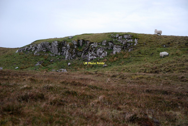 Photo 6"x4" Rocky Outcrop Balmeanach\/NG3243 c2011