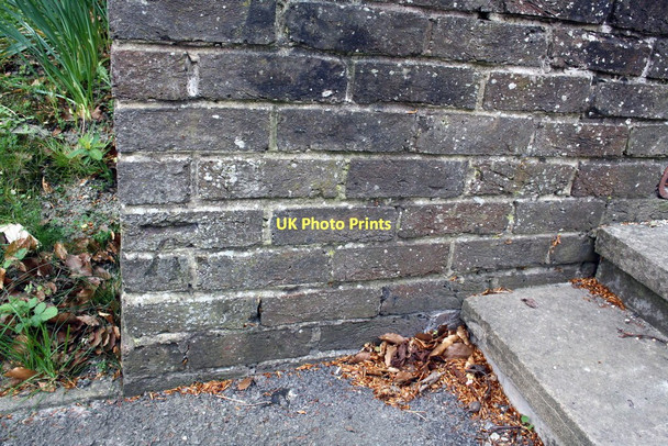 Photo 6"x4" Benchmark on the wall beside the steps at the entrance to Fitzwaryn School Wantage c2011