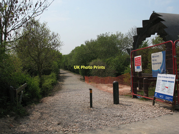 Photo 6"x4" Temporary surface to the Cuckoo Trail Hailsham c2011