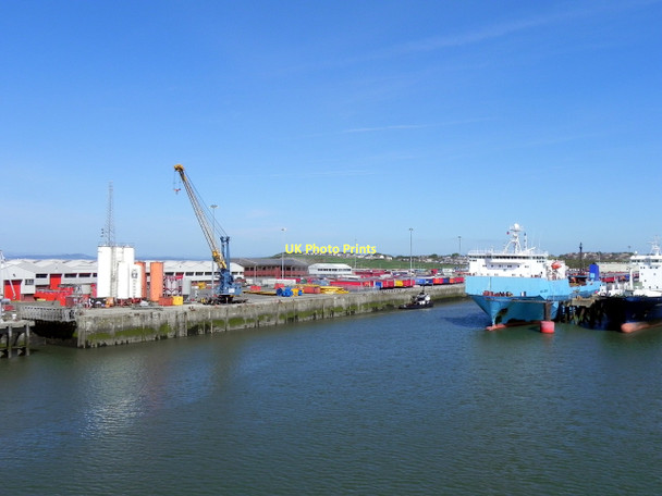 Photo 6"x4" Heysham Harbour, North Wharf Heysham c2011
