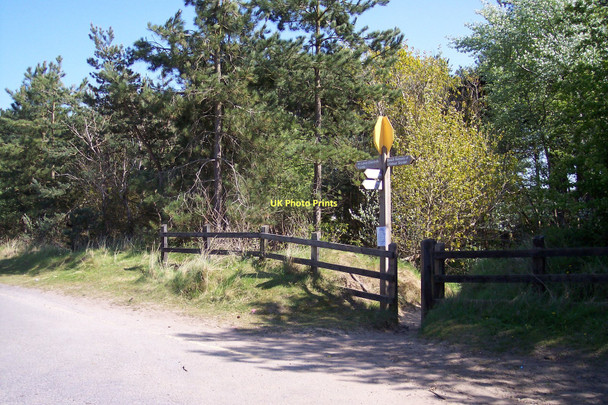 Photo 6"x4" Signpost on Lifeboat Road Formby c2011