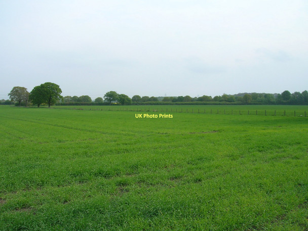 Photo 6"x4" Farmland, Kexby Stray Farm Hall Garth\/SE6751 c2011