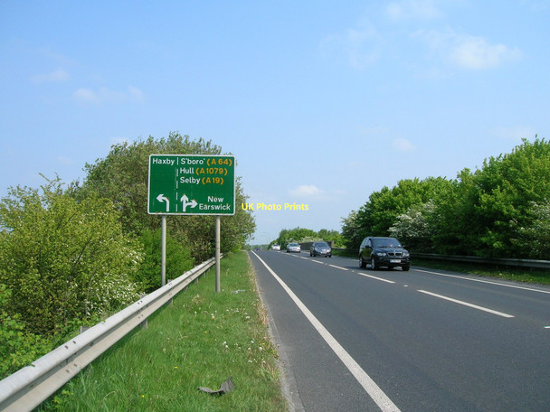 Photo 6"x4" A1237 near Haxby Haxby c2011