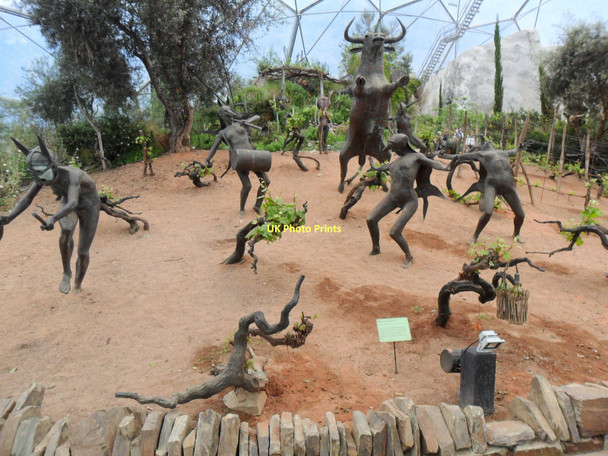 Photo 6"x4" Bronze statuettes, Eden Project Bodelva c2011