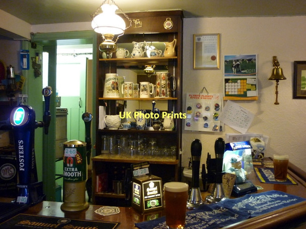 Photo 6"x4" The Rose and Crown pub, Little Driffield Driffield\/TA0258 c2011