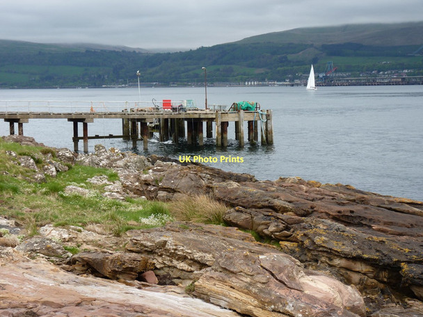 Photo 6"x4" Keppel Pier Millport c2011