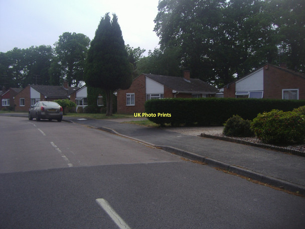Photo 6"x4" Ambleside Close, Mytchett Farnborough\/SU8754 c2011
