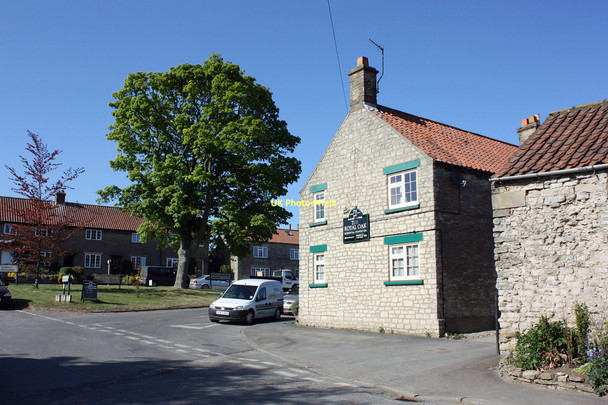 Photo 6"x4" Royal Oak, Gillamoor Gillamoor c2011