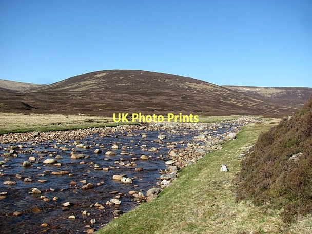 Photo 6"x4" Tarf Water Meall Dubh-chlais c2011