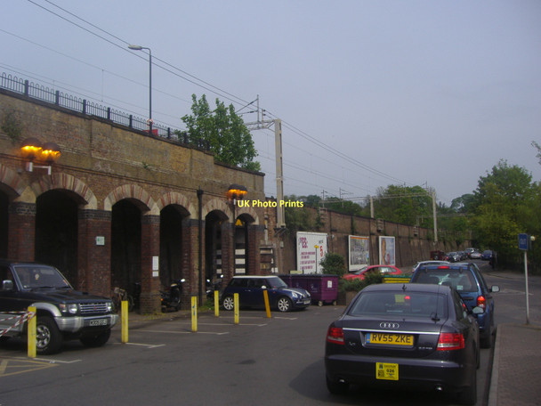 Photo 6"x4" Berkhamsted station forecourt Berkhamsted c2011