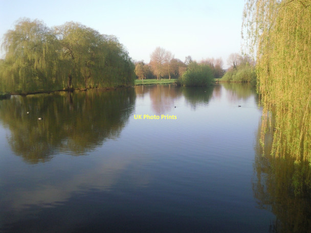Photo 6"x4" Foots Cray Meadows Ruxley c2011