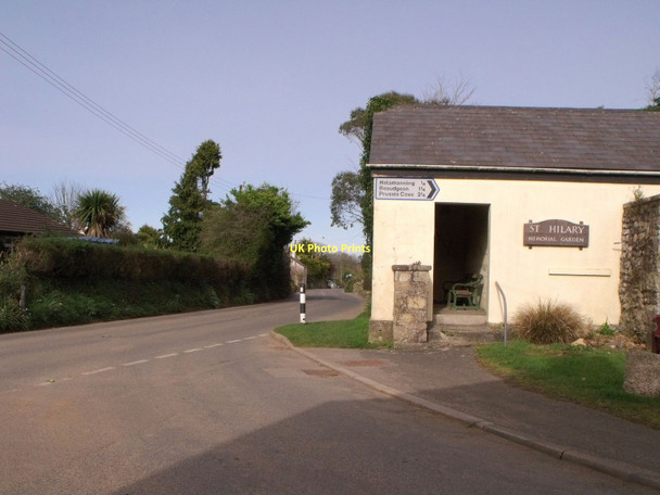 Photo 6"x4" St. Hilary memorial garden, Cornwall St Hilary c2011