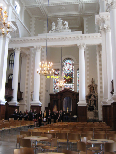 Photo 6"x4" Interior of Christ Church Spitalfields London c2011
