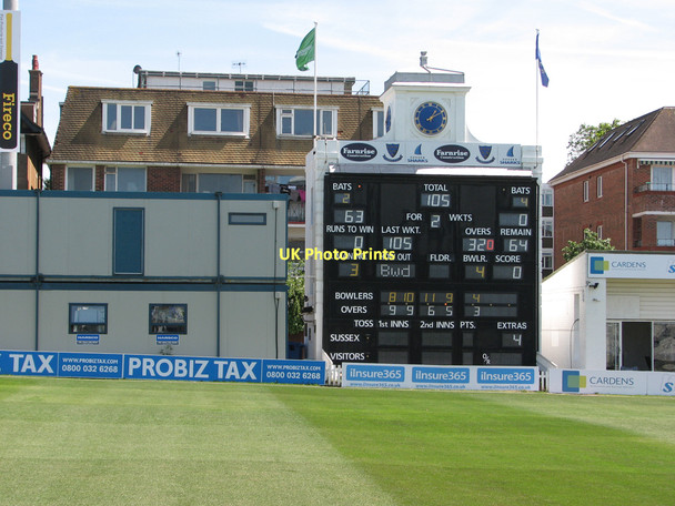 Photo 6"x4" The County Ground, Hove: the lunchtime score Hove c2011