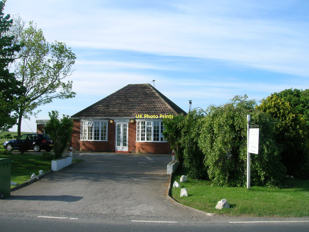 Photo 6"x4" Bungalow on the B1445 Patrington c2011