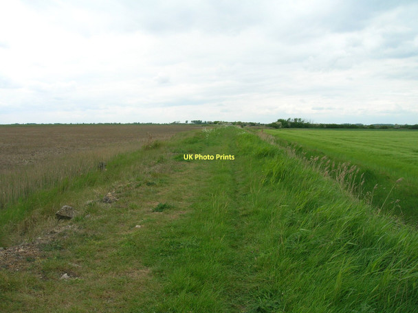 Photo 6"x4" Weeton Bank flood defences Weeton\/TA3520 c2011