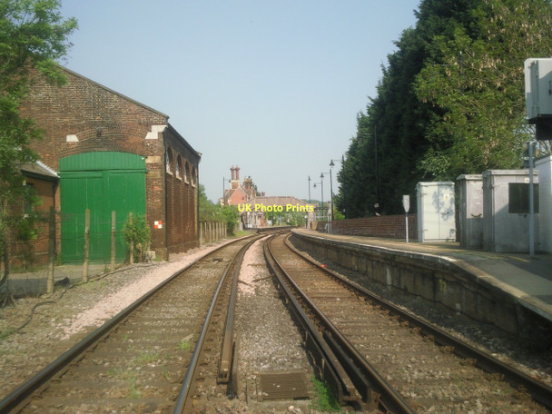 Photo 6"x4" Wateringbury station from the level crossing Nettlestead\/TQ6852 c2011