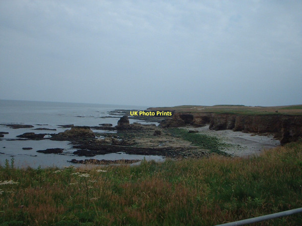 Photo 6"x4" Low tide below the car park at Souter Lighthouse Marsden\/NZ3964 c2002