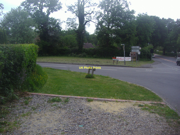 Photo 6"x4" Hogs Hill at junction of Haslemere Road Fernhurst c2011