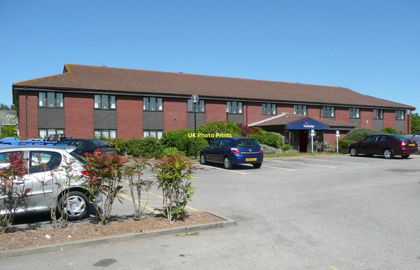 Photo 6"x4" The Travelodge, Fenstanton Conington\/TL3266 c2011
