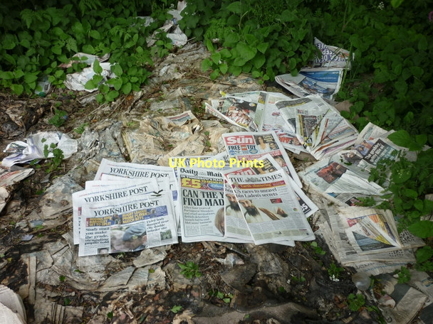 Photo 6"x4" A dumping ground for yesterdays papers Wharram Percy c2011