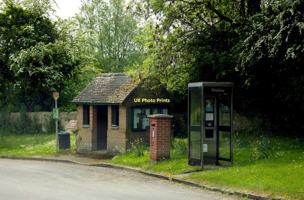 Photo 6"x4" Bus shelter in Holton Holton\/SP6006 c2011