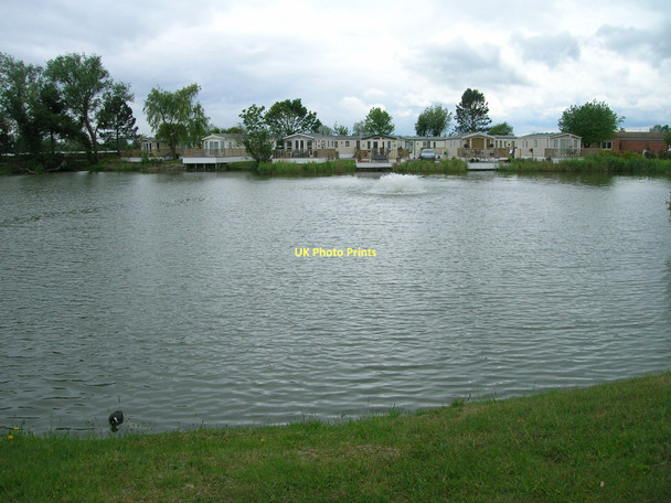 Photo 6"x4" Lake, Cawood Park Cawood c2011