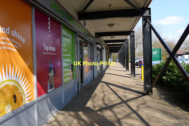 Photo 6"x4" Walkway, Beanhill Local Centre Milton Keynes c2011