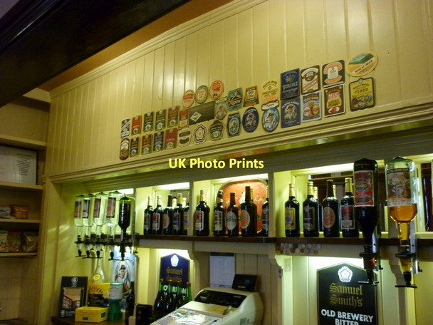 Photo 6"x4" The Wellington Inn, a Sam Smith's pub in York York\/SE5951 c2011