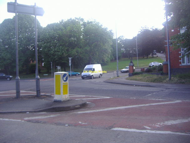 Photo 6"x4" Roundabout on Leighton Buzzard Road Hemel Hempstead c2011