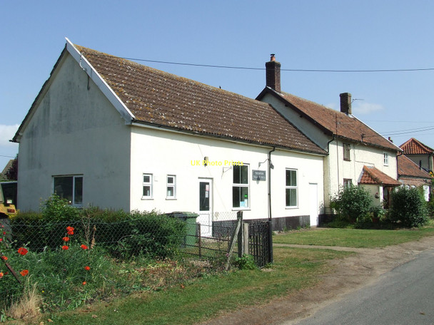 Photo 6"x4" Village Hall Pockthorpe\/TL9196 c2011