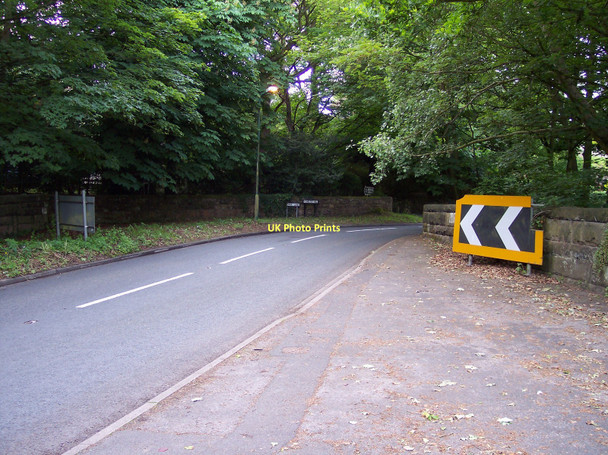 Photo 6"x4" The double bend over the dismantled Ormskirk to Skelmersdale railway Ormskirk c2011